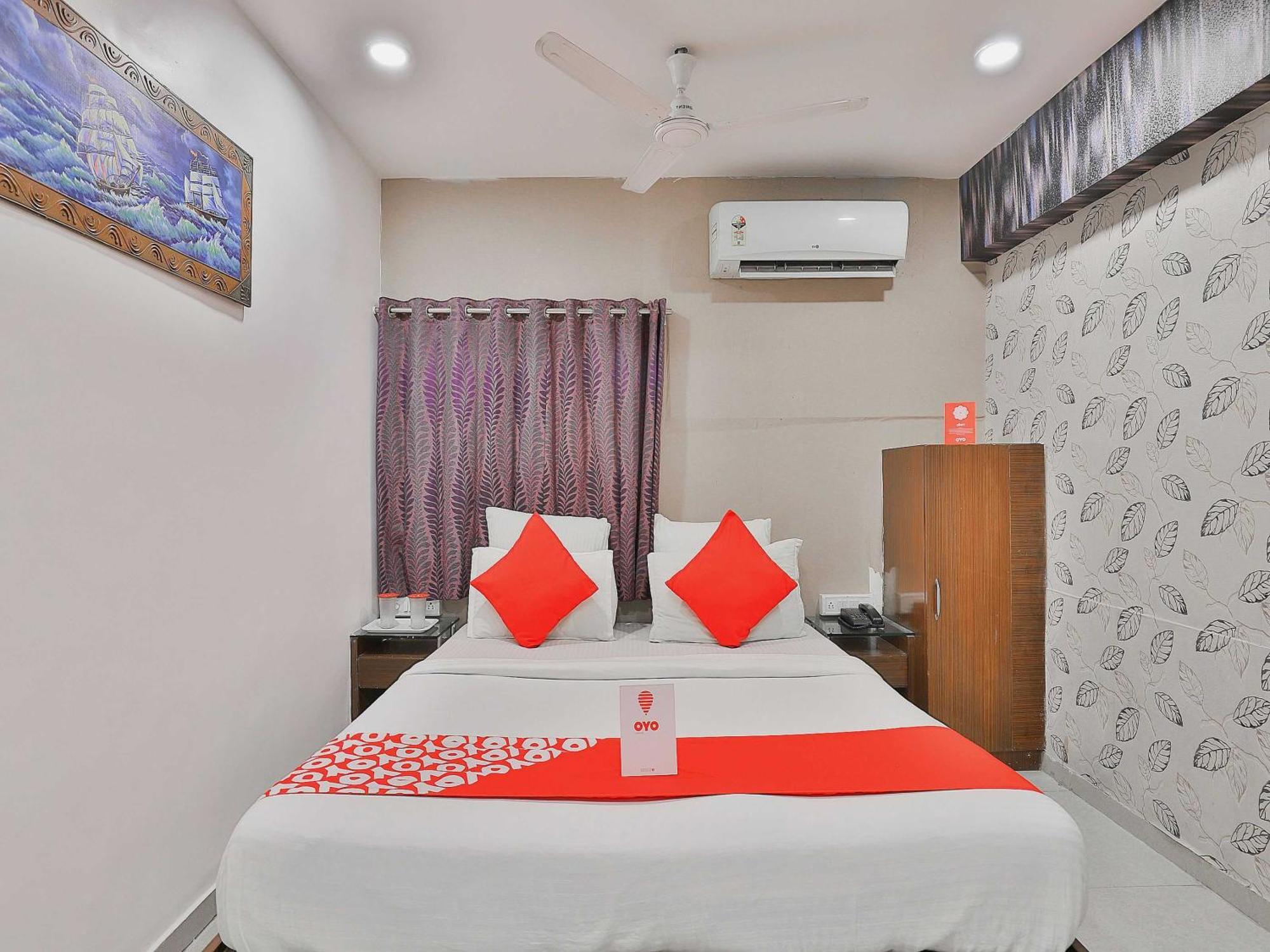 Hotel O Keshav Ahmedabad Luaran gambar
