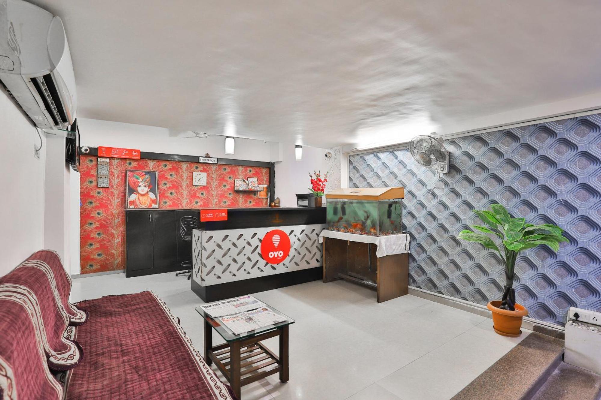 Hotel O Keshav Ahmedabad Luaran gambar
