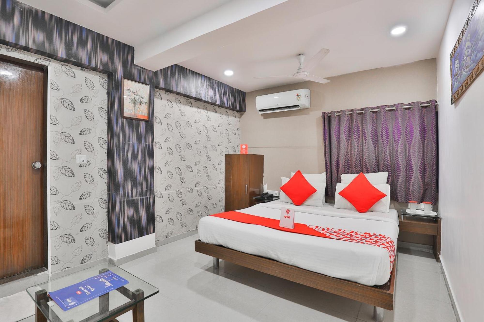 Hotel O Keshav Ahmedabad Luaran gambar