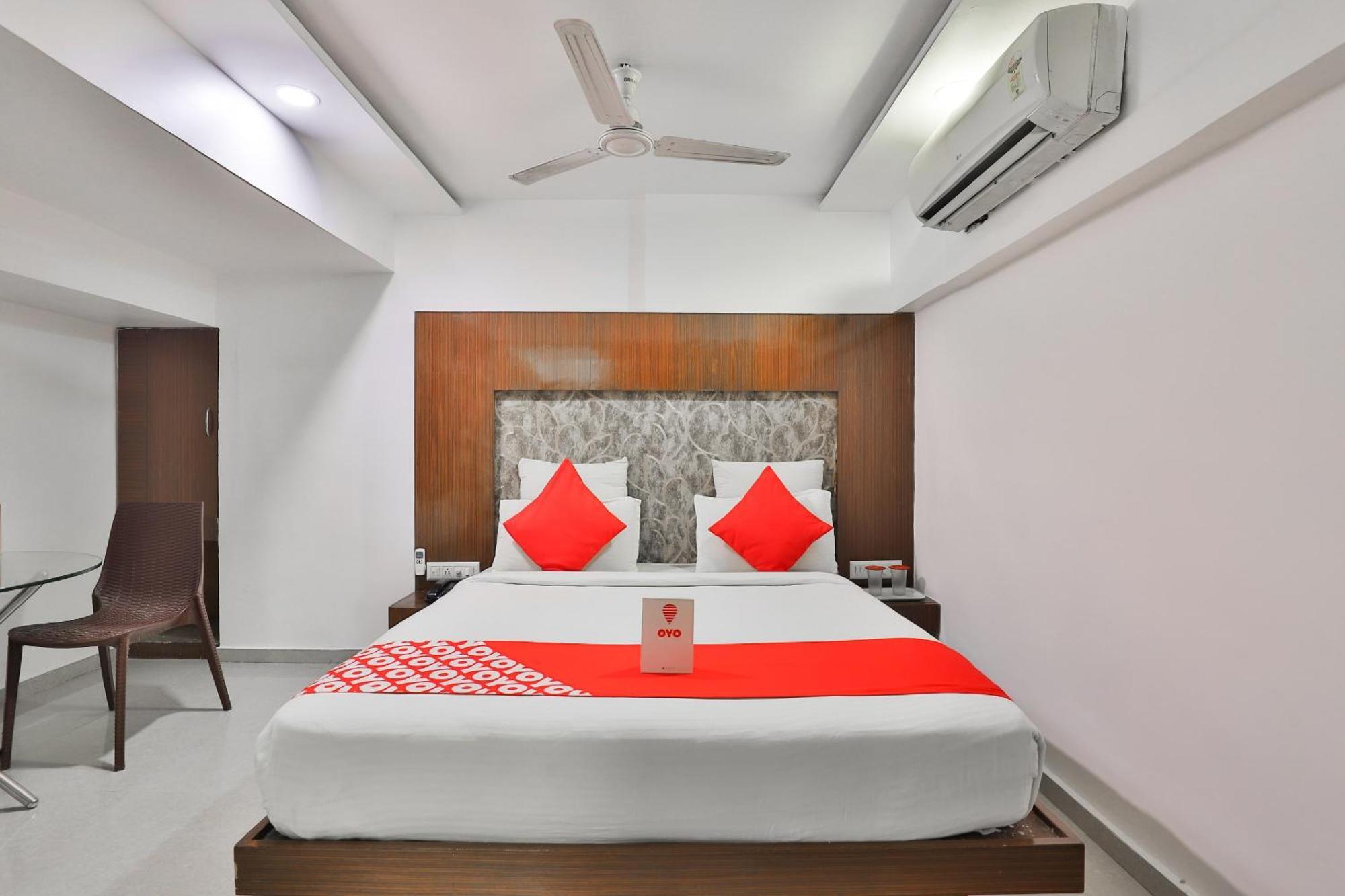 Hotel O Keshav Ahmedabad Luaran gambar