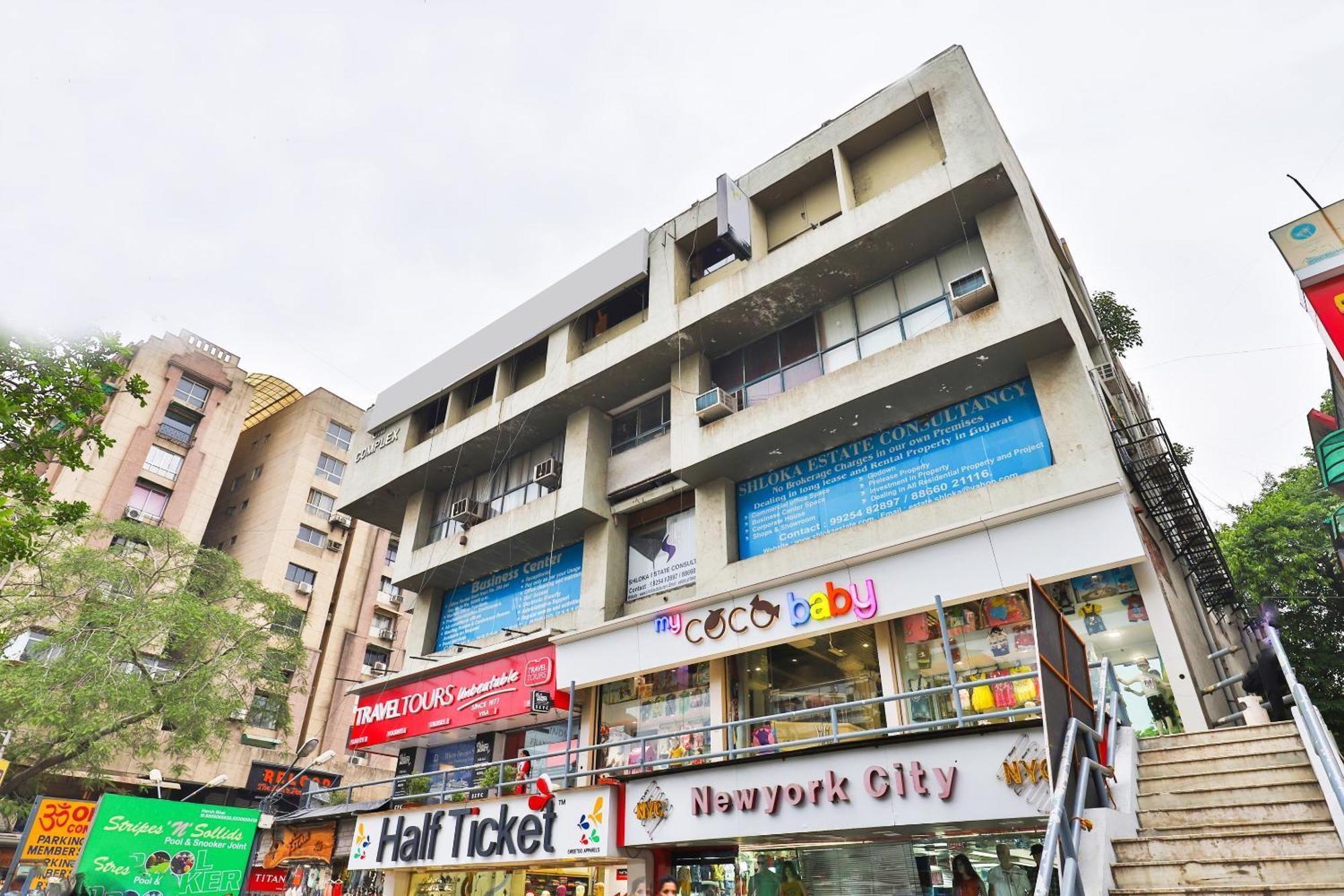 Hotel O Keshav Ahmedabad Luaran gambar
