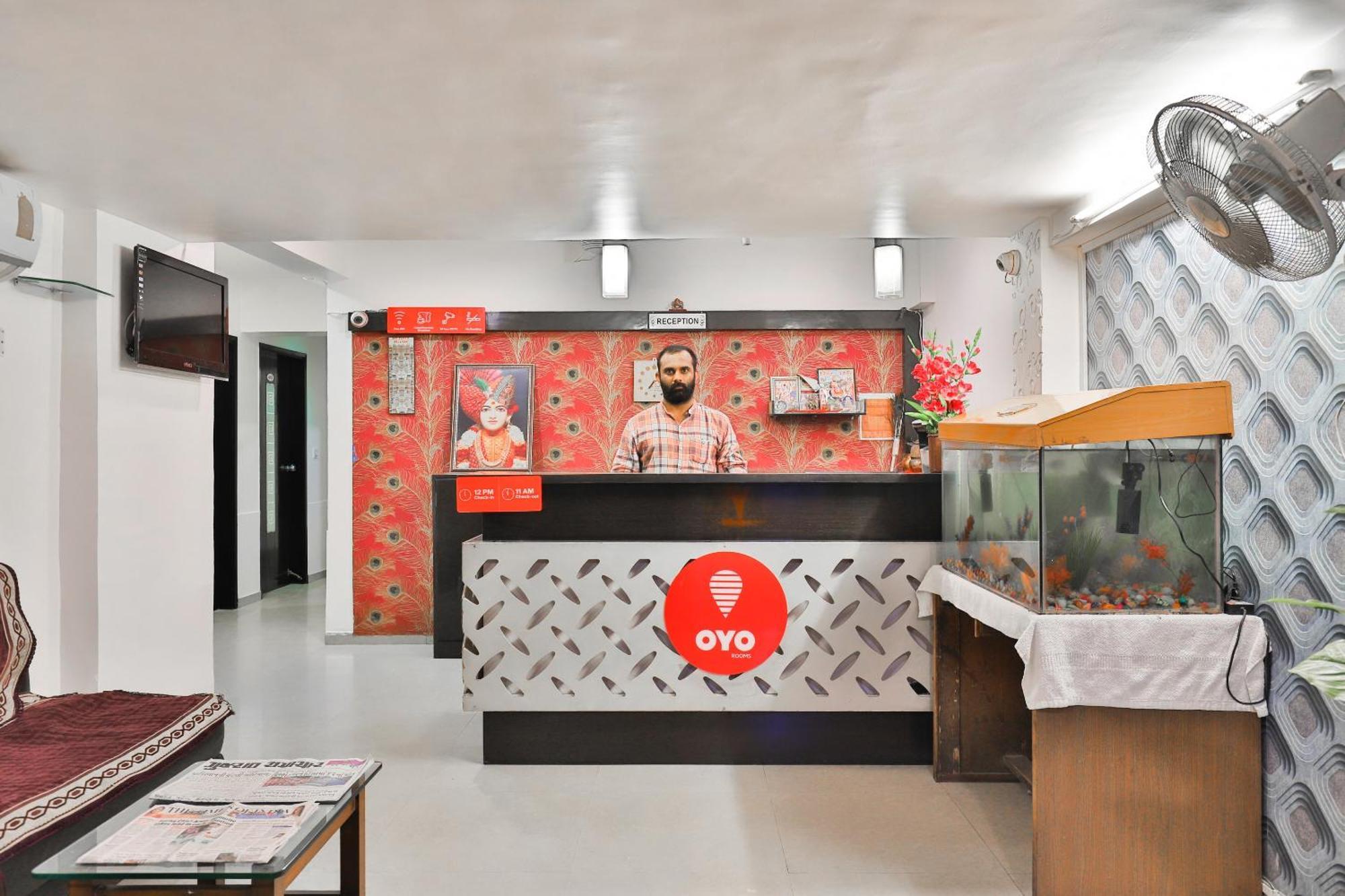 Hotel O Keshav Ahmedabad Luaran gambar