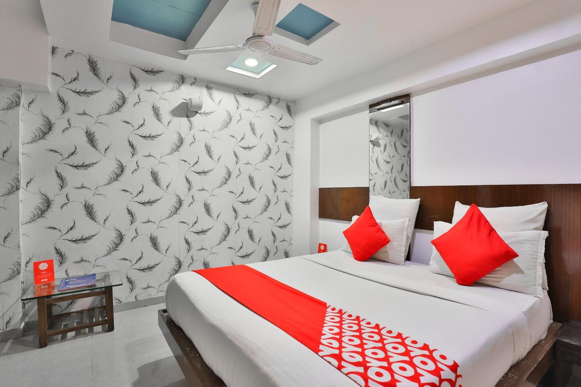 Hotel O Keshav Ahmedabad Luaran gambar