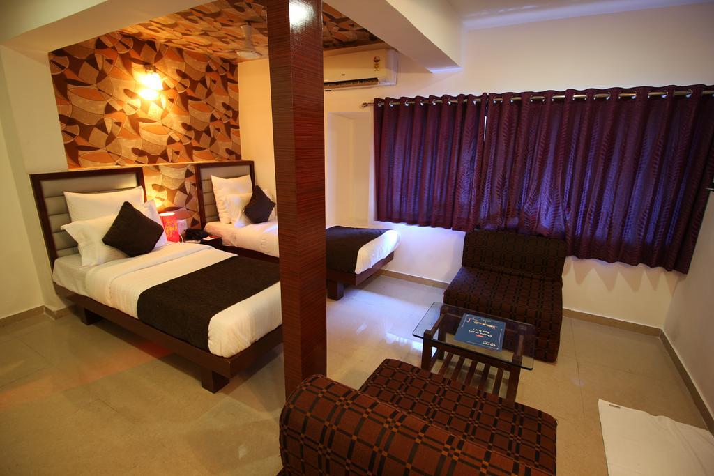 Hotel O Keshav Ahmedabad Bilik gambar