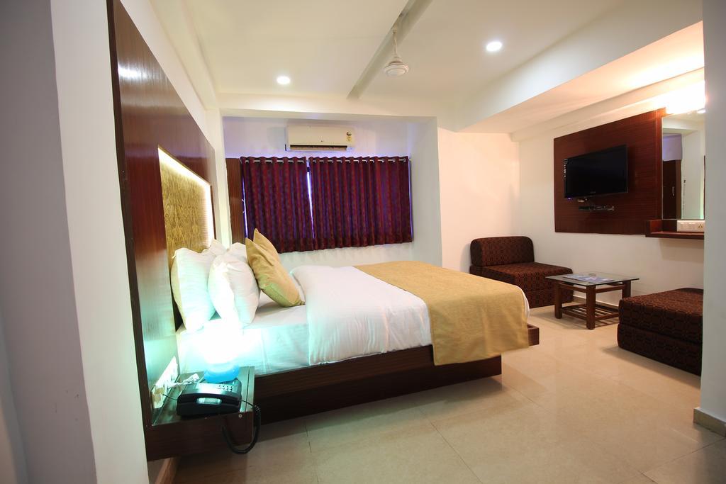 Hotel O Keshav Ahmedabad Bilik gambar